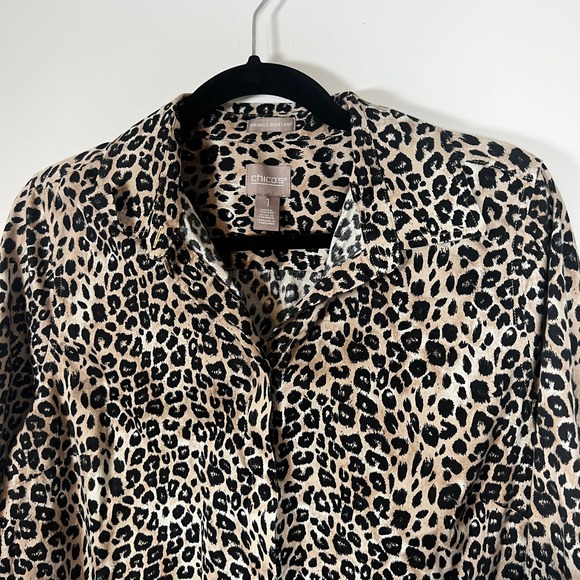 Chico’s Tunic Shirt 1 M Leopard Print Wrinkle Resistant Long Sleeve Cotton Tan - Picture 3 of 7